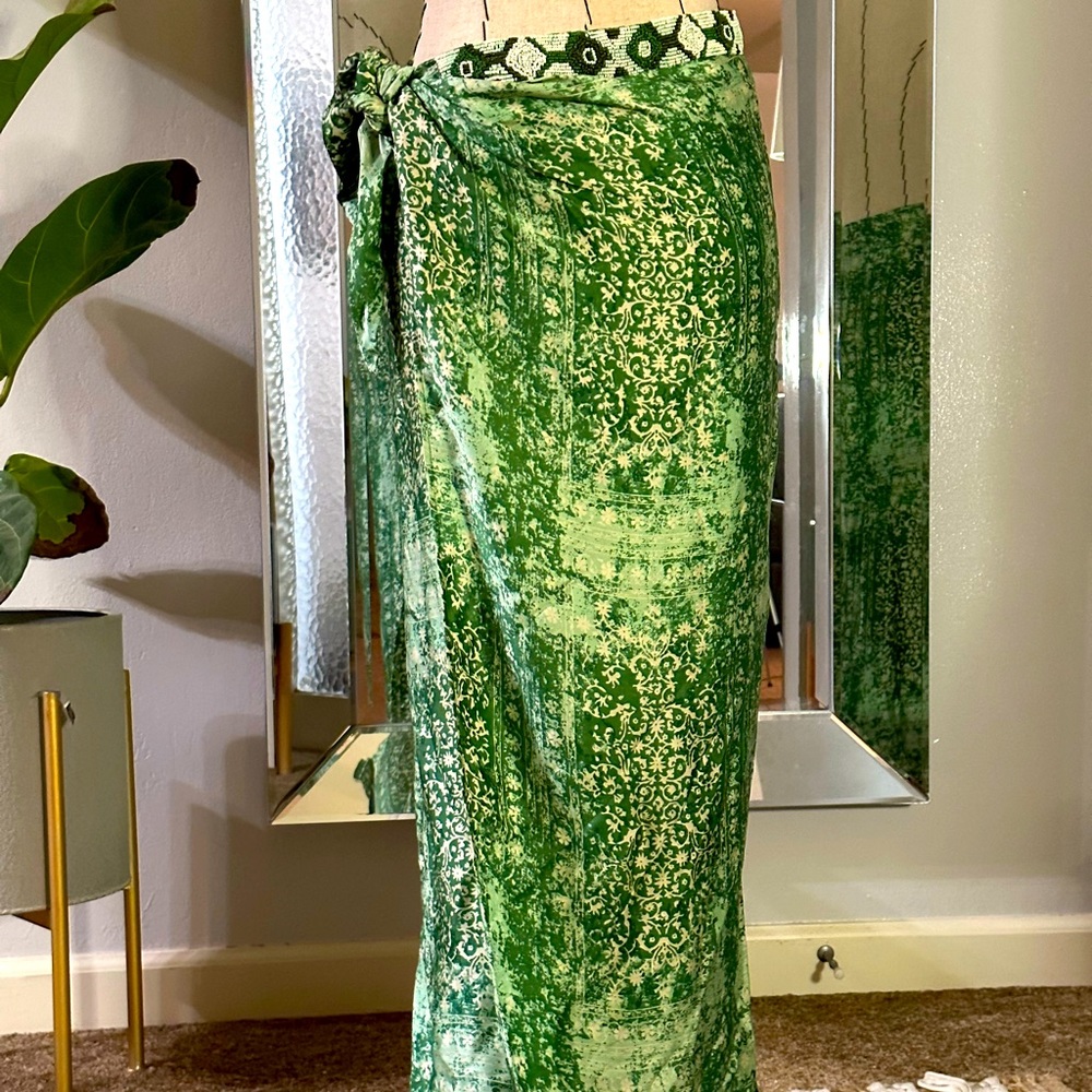 Zara M Printed Maxi Skirt